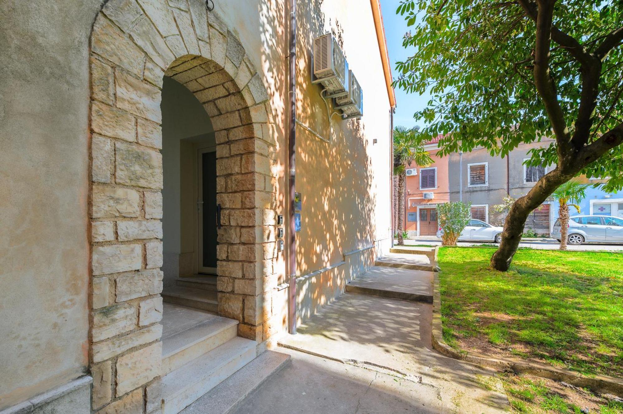 Apartments Urban Porec Exterior photo